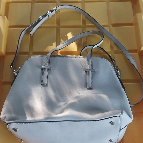 Kate Spade Elegant Gray Women's Handbag - Picture 4 of 9